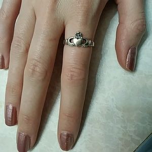 925 sterling silver claddagh ring size 6